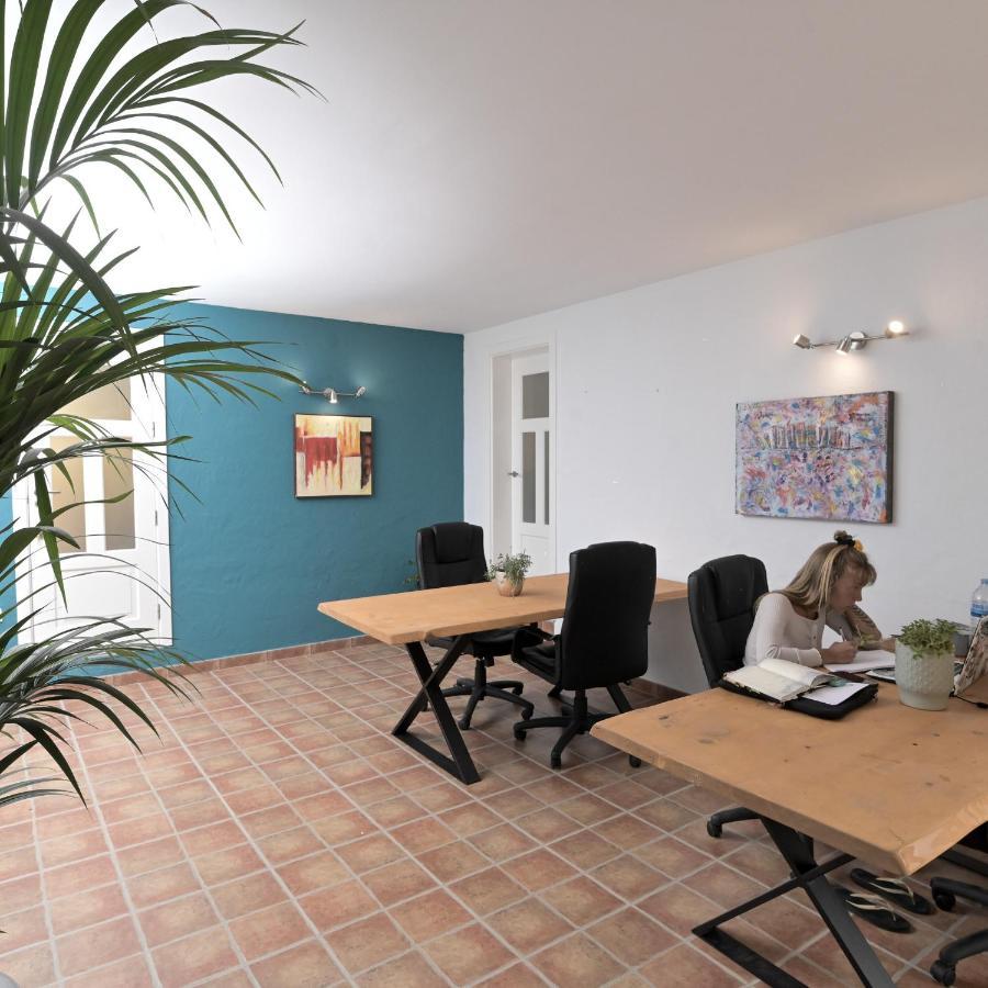 Hostel Los Amigos Yoga & Wellness La Mareta Bagian luar foto