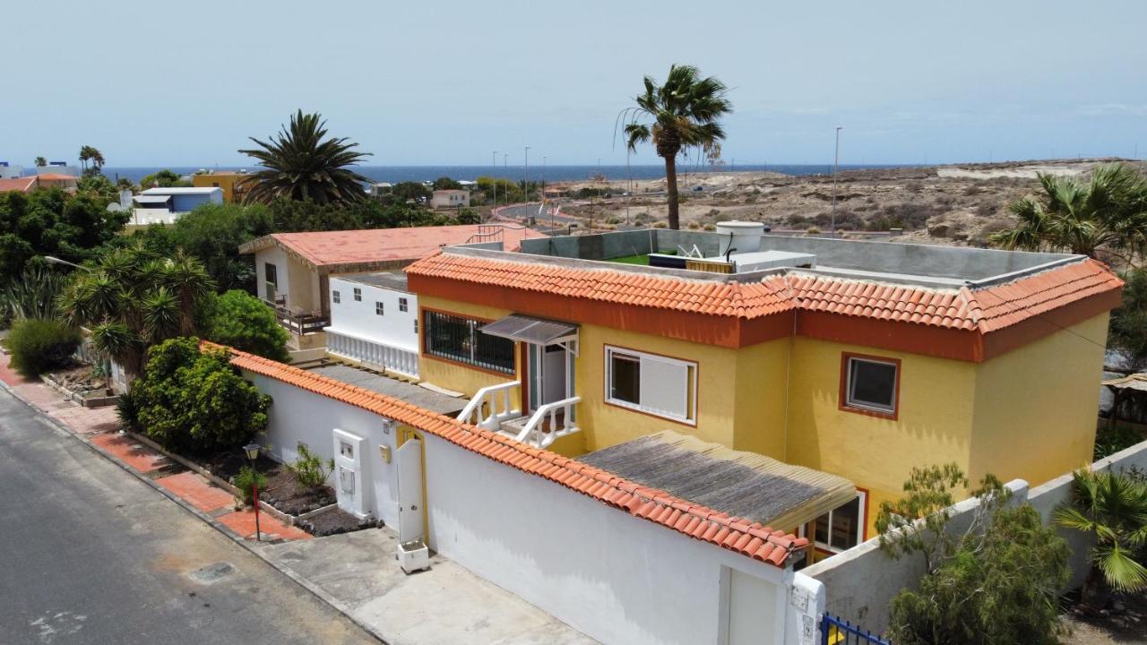 Hostel Los Amigos Yoga & Wellness La Mareta Bagian luar foto